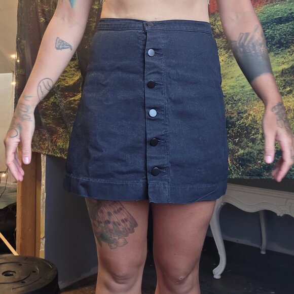 American Apparel mini skirt - Picture 3 of 5